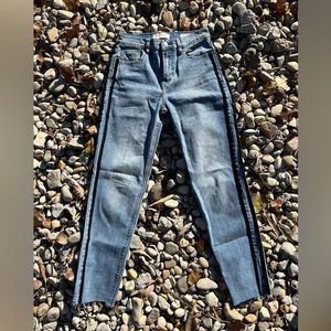 ‘Vintage icon’ Pacsun mid rise jeans